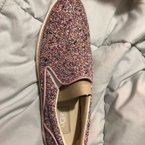 Bnib Women’s 9 UGG Adley chunk in confetti